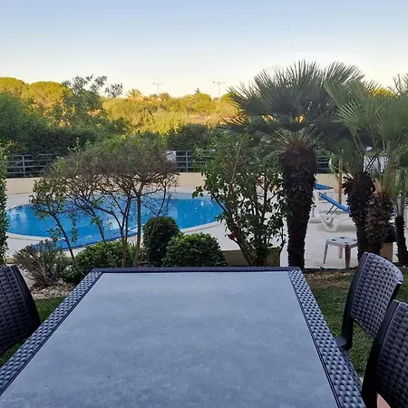 Oasis Retreat Апартаменты